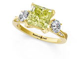 Yellow gold Fancy Yellow Princess Cut Brilliant Three-Stone Diamond Ring with Pavé Band and Four-Prong Setting_4