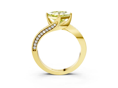 Yellow gold Fancy Yellow Princess Cut Solitaire Diamond Twist Band with Pavé Setting and Four-Prong Setting_3