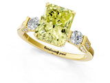 Yellow gold Fancy Yellow Radiant Cut Brilliant Three-Stone Pave Band with Four-Prong Setting_1