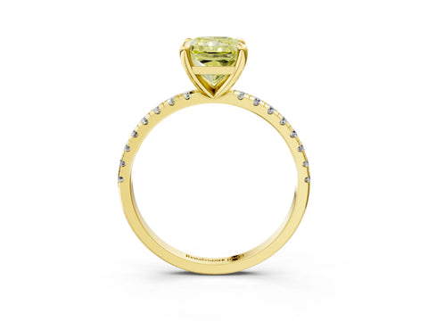 Yellow gold Fancy Yellow Radiant Cut Diamond Brilliant Solitaire Ring with Pavé Band and Four-Prong Setting_3