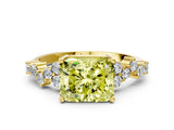 Yellow gold Fancy Yellow Radiant Cut Diamond Cluster Pavé Band with Four-Prong Setting_12