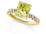 Yellow gold Fancy Yellow Radiant Cut Diamond Solitaire Pavé Engagement Ring with Round Band and Prong Setting_80