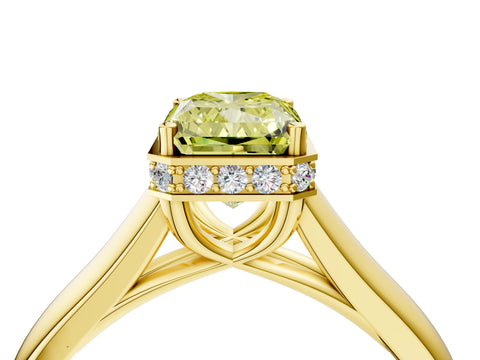 Yellow gold Fancy Yellow Radiant Cut Solitaire Diamond Engagement Ring with Four-Prong Setting and Tapered Band_4