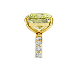 Yellow gold Fancy Yellow Radiant  Diamond Pavé Band with Six-Prong Setting_56