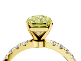 Yellow gold Fancy Yellow Radiant  Solitaire Diamond Pavé Band with Four-Prong Setting_49