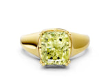 Yellow gold Fancy Yellow Radiant  Solitaire Diamond Ring with Six-Prong Cathedral Setting_32
