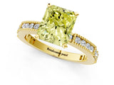 Yellow gold Fancy Yellow Radiant  Solitaire with Pavé Band and Four-Prong Setting_315
