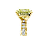 Yellow gold Fancy Yellow Radiant  Solitaire with Pavé Band and Four-Prong Setting_319