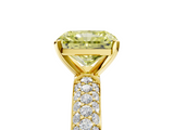 Yellow gold Fancy Yellow Radiant  Solitaire with Pave Band and Four-Prong Setting_8