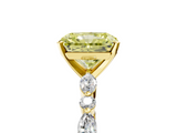 Yellow gold Fancy Yellow Radiant  Solitaire with Side Stones on a Pavé Band and Four-Prong Setting_28