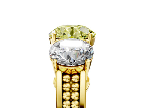 Yellow gold Fancy Yellow Round Cut Diamond Three-Stone Ring with Prong Setting and Textured Band_5