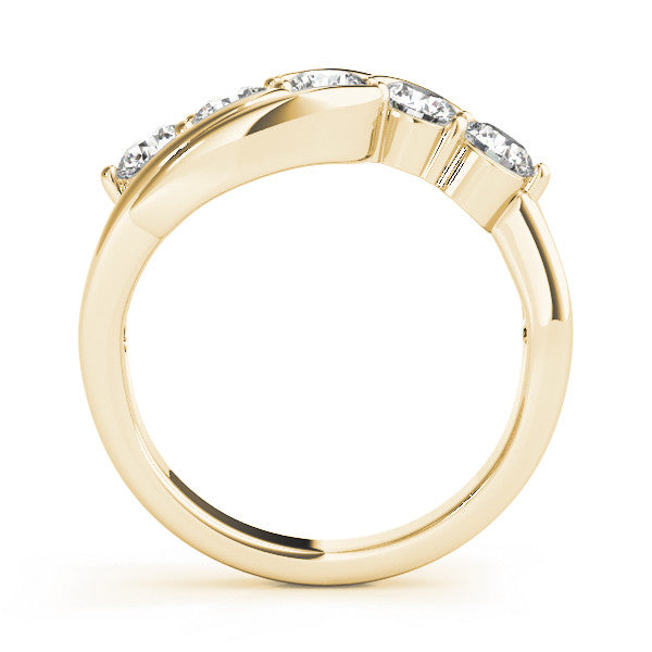 Yellow gold Five-Stone Round Diamond Crossover Band with Prong Setting 1