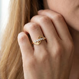 Yellow gold Five-Stone Round Diamond Crossover Band with Prong Setting_35