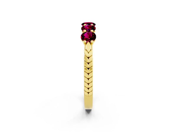 Yellow gold Five-Stone Round Garnet Prong-Set Band