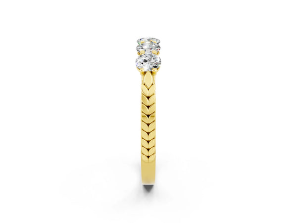 Yellow gold Five-Stone Round Moissanite Prong-Set Band