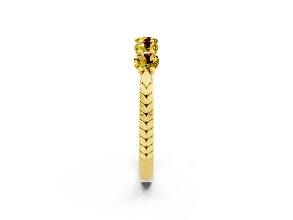 Yellow gold Five-Stone Round Yellow Sapphire Prong-Set Band
