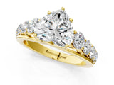 Yellow gold Heart Brilliant Diamond Pavé Band with Six-Prong Setting_12