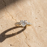 Yellow gold Heart Brilliant Diamond Pavé Band with Six-Prong Setting_6