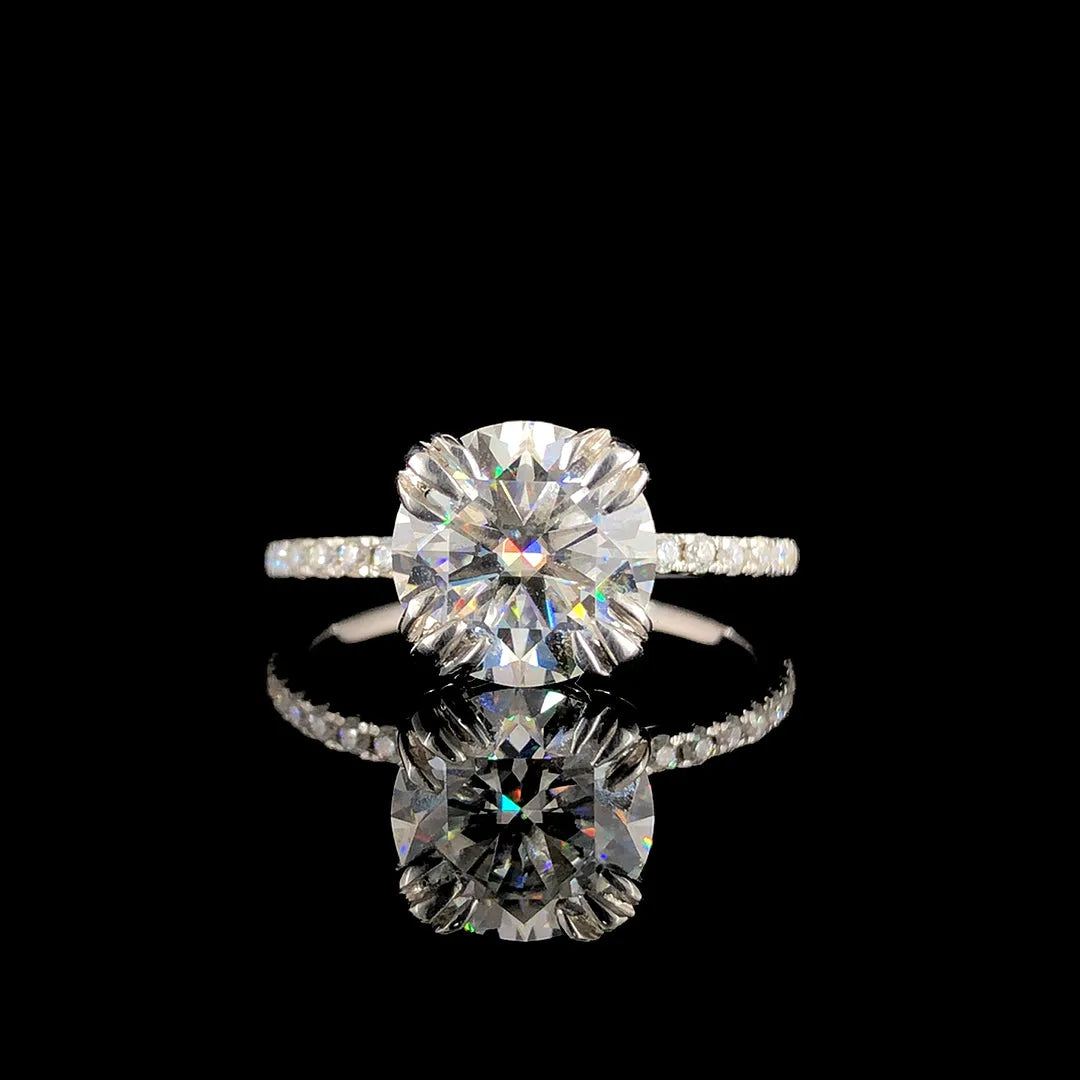 Yellow gold Heart Brilliant Solitaire with Pavé Band and Claw Prong Setting