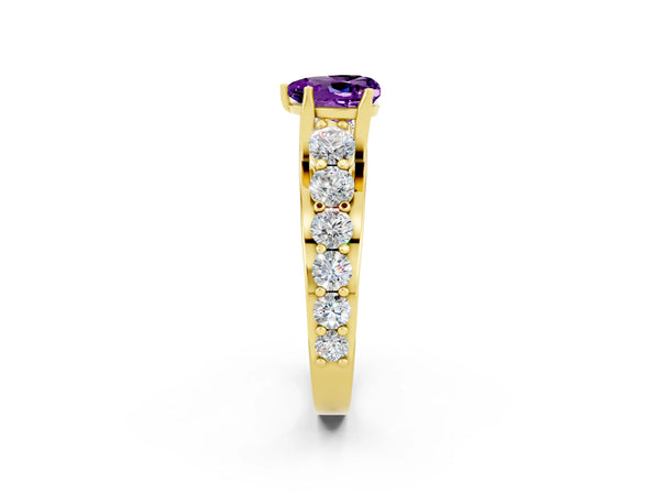 Yellow gold Heart Cut Amethyst Engagement Ring with Pavé Band and Four-Prong Setting
