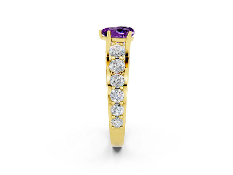 Yellow gold Heart Cut Amethyst Engagement Ring with Pavé Band and Four-Prong Setting_2