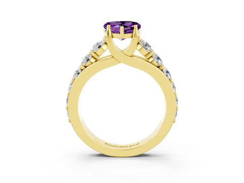 Yellow gold Heart Cut Amethyst Engagement Ring with Pavé Band and Four-Prong Setting_3