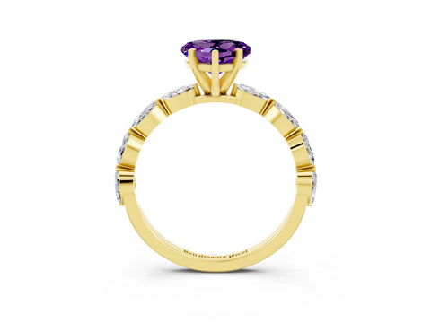 Yellow gold Heart Cut Amethyst Ring with Marquise Side Stones and Prong Setting_3