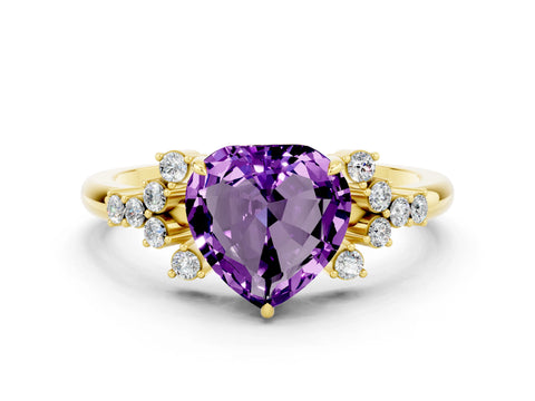 Yellow gold Heart Cut Amethyst Ring with Side Stones and Four-Prong Setting_36