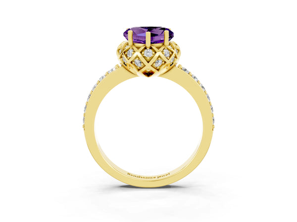 Yellow gold Heart Cut Amethyst Scalloped Halo Engagement Ring with Round Shared Prong Band