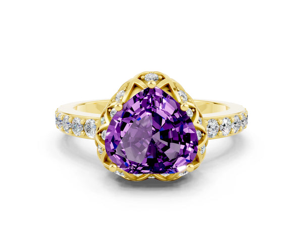 Yellow gold Heart Cut Amethyst Scalloped Halo Engagement Ring with Round Shared Prong Band