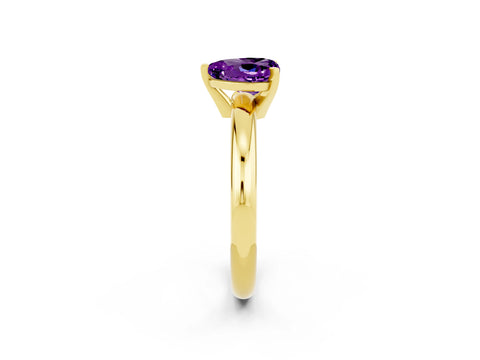 Yellow gold Heart Cut Amethyst Solitaire Engagement Ring with Round Band and Four-Prong Setting_2