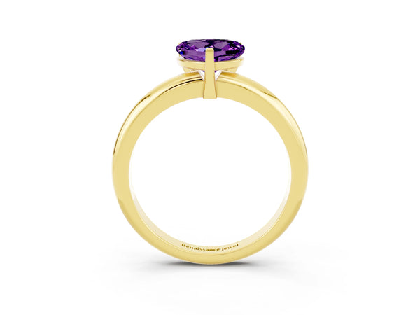 Yellow gold Heart Cut Amethyst Solitaire Engagement Ring with Round Band and Four-Prong Setting