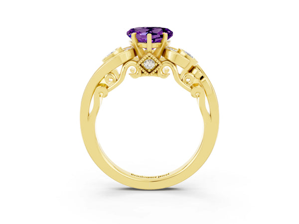 Yellow gold Heart Cut Amethyst Solitaire Ring with Milgrain Pavé Band and Four-Prong Setting