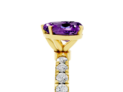 Yellow gold Heart Cut Amethyst Solitaire Ring with Pavé Accents and Four-Prong Setting_5