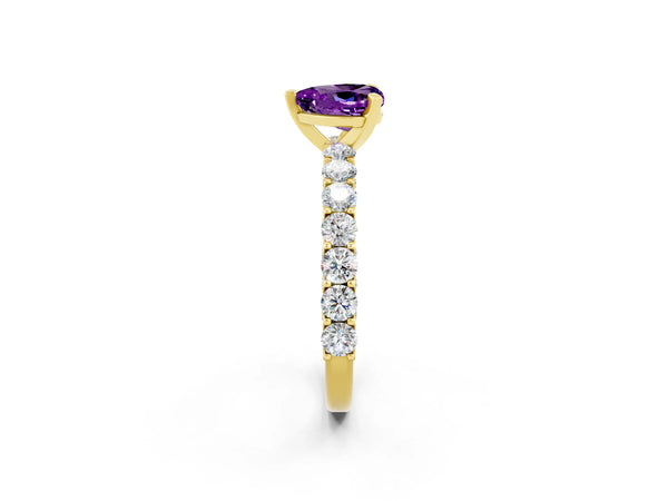 Yellow gold Heart Cut Amethyst Solitaire Ring with Shared Prong Pavé Band and Four-Prong Setting