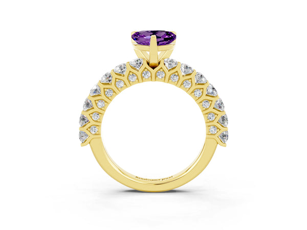 Yellow gold Heart Cut Amethyst Solitaire Ring with Shared Prong Pavé Band and Four-Prong Setting