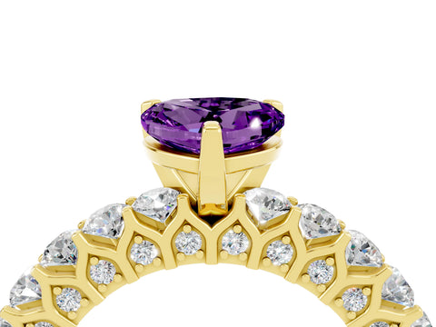 Yellow gold Heart Cut Amethyst Solitaire Ring with Shared Prong Pavé Band and Four-Prong Setting_4