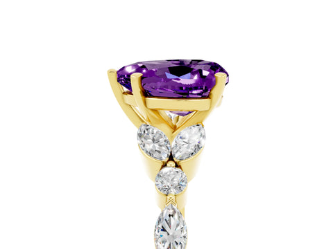 Yellow gold Heart Cut Amethyst Solitaire Ring with Side Stones and Four-Prong Setting_17