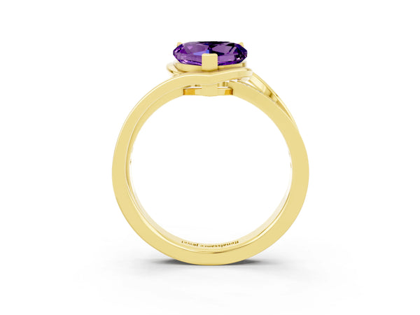 Yellow gold Heart Cut Amethyst Solitaire Ring with Split Shank and Prong Setting