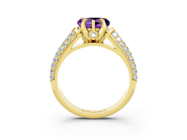 Yellow gold Heart Cut Amethyst Solitaire Ring with Three-Row Pavé Band and Four-Prong Setting