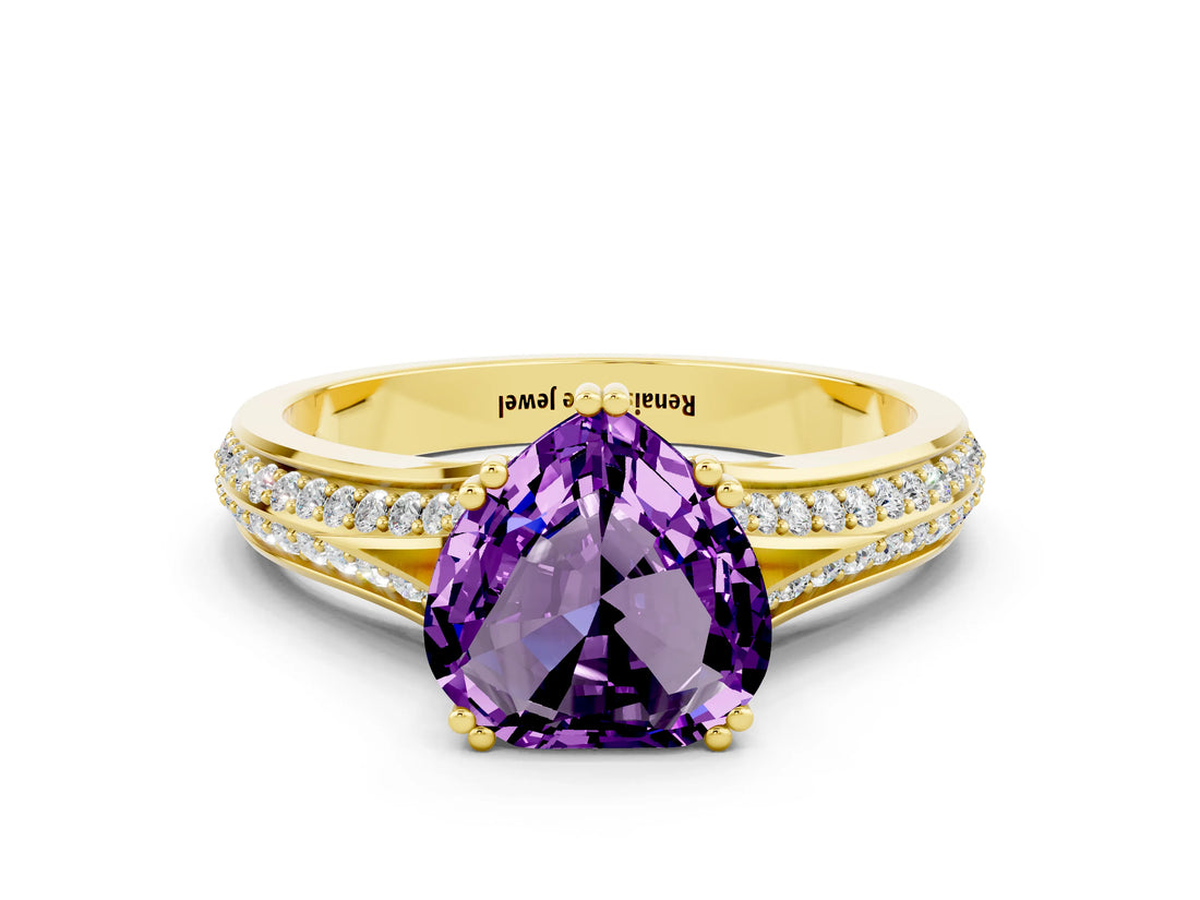Yellow gold Heart Cut Amethyst Split Shank Engagement Ring with Pavé Band