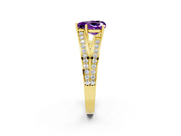 Yellow gold Heart Cut Amethyst Split Shank Ring with Pavé Band and Four-Prong Setting