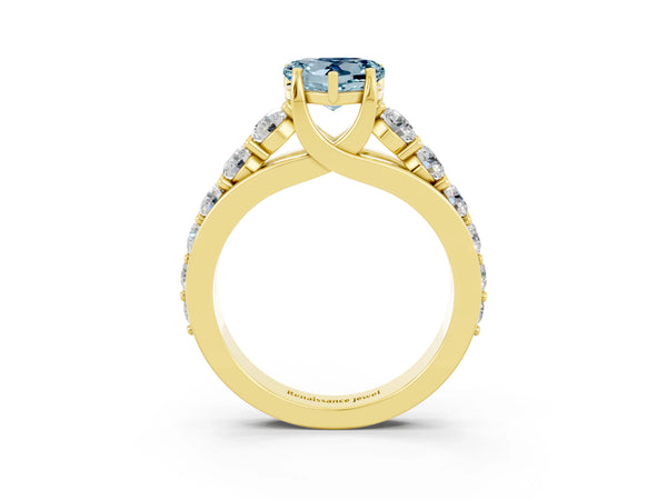 Yellow gold Heart Cut Aquamarine Engagement Ring with Pavé Band and Four-Prong Setting