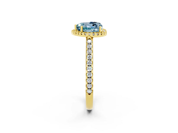 Yellow gold Heart Cut Aquamarine Pavé Halo Ring with Four-Prong Setting