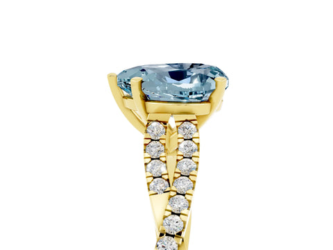 Yellow gold Heart Cut Aquamarine Solitaire Engagement Ring with Twisted Pavé Band and Four-Prong Setting_17