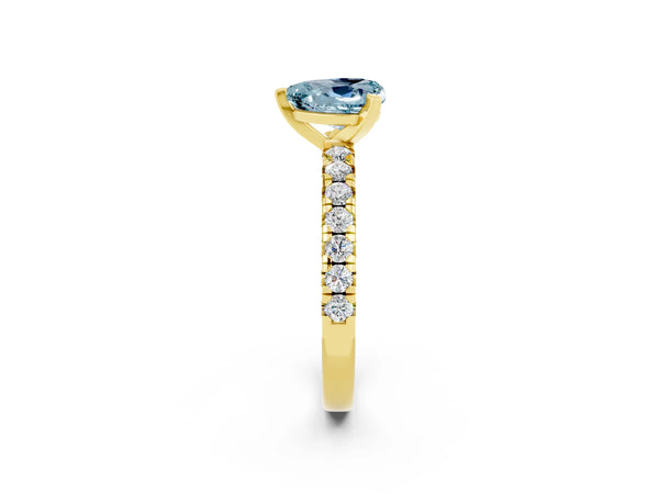 Yellow gold Heart Cut Aquamarine Solitaire Pavé Engagement Ring with Round Band and Prong Setting