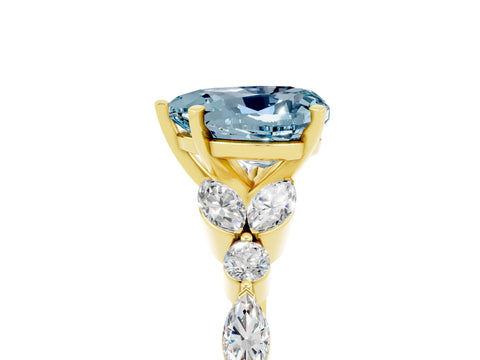 Yellow gold Heart Cut Aquamarine Solitaire Ring with Side Stones and Four-Prong Setting_17