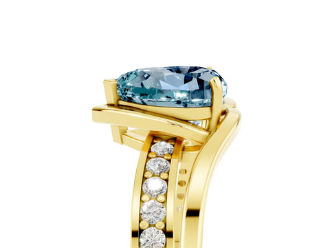 Yellow gold Heart Cut Aquamarine Solitaire Ring with Split Shank and Prong Setting_5
