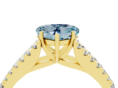 Yellow gold Heart Cut Aquamarine Split Shank Pavé Engagement Ring with Four-Prong Setting_16