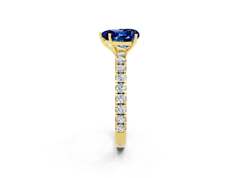 Yellow gold Heart Cut Blue Sapphire Pavé Solitaire Engagement Ring with Four-Prong Setting_14